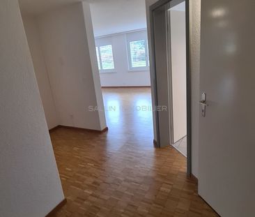 APPARTEMENT DE 5½ PIECES PROCHE DE TOUTES COMMODITES - Photo 6