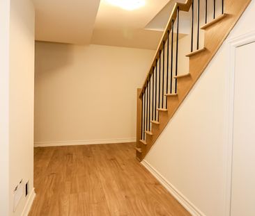 For Lease - 2029 Matteer Court Unit# Unit 18, Innisfil, Ontario - Photo 1