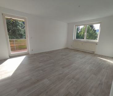 Schöne helle 3 Raumwohnung mit Balkon! - Foto 3