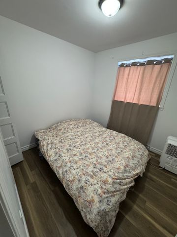 3 1/2 poêle/frig, Elec, chauf inclus, 1er juillet. - Photo 2