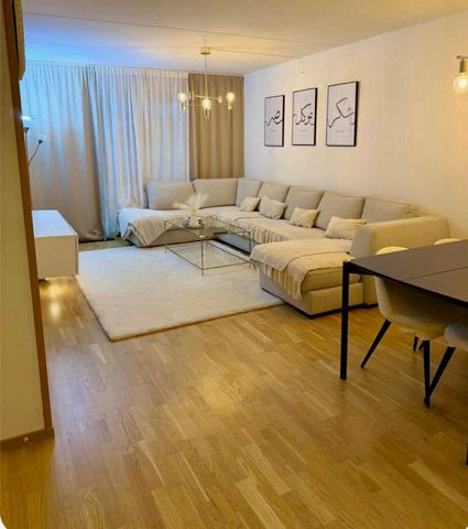 Karin Larssons Väg, Sköndal - Foto 3