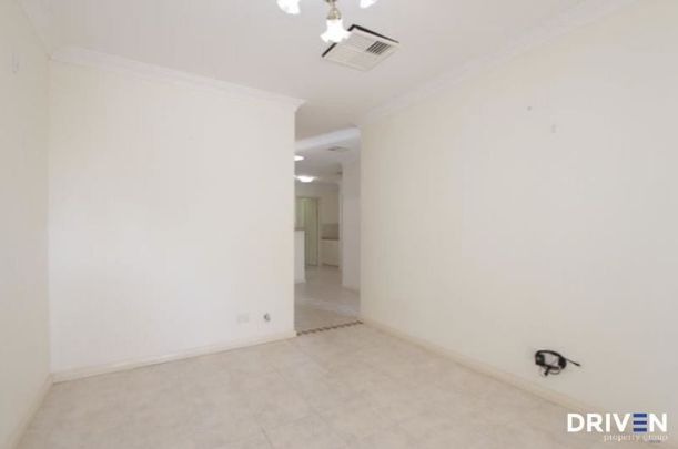 Private & Convenient 2-Bedroom Unit in Prime Bicton Location - Photo 1