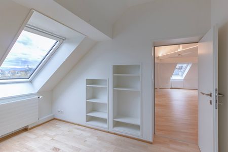 "Erstvermietung einer Bijoux 2-Zimmer-Dachwohnung mit Terrasse" - Foto 4