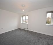 3 bed House - Semi-Detached for Rent - Photo 5