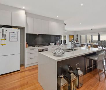 Headline: Modern, Immaculate and Secure in Balwyn High Zone - Photo 6