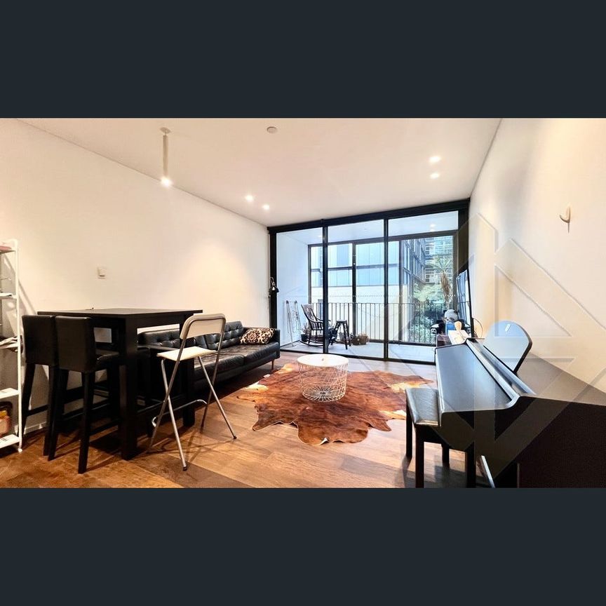 Genuine fully furnished one bedroom plus study apartment available now - Photo 1