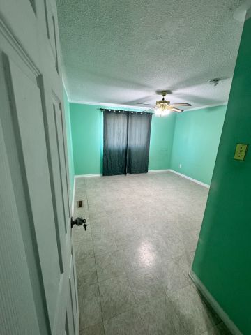 For Lease - 7610 Anaka Drive, Mississauga, Ontario - Photo 3