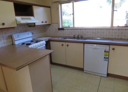 Oakleigh South - Photo 3