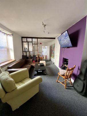 Hill Park Crescent, Plymouth - Photo 1