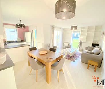 Location Appartement 4 pièces 83m² - Photo 2