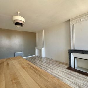 Appartement À Louer - Photo 2