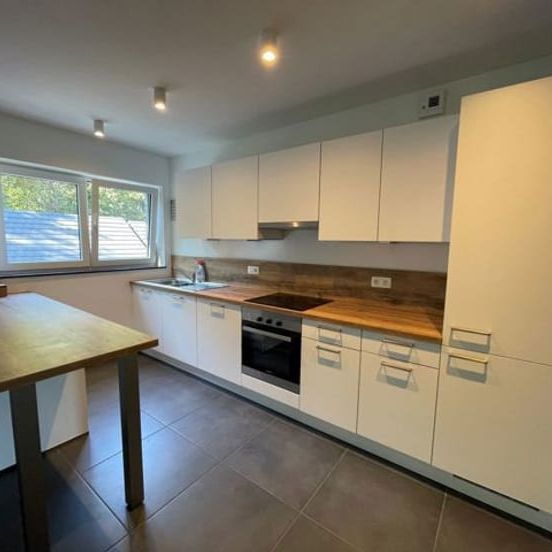 Appartement te huur - Photo 1