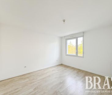 Location Appartement 2 pièces 41m² THOUARE SUR LOIRE 44470 - Photo 3