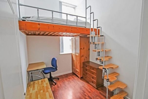 3 bedroom apartment to rent - Photo 1