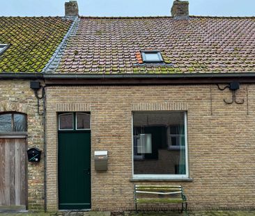 Gerenoveerde woning met 1 slaapkamer en slaaphoekje te Lampernisse. - Photo 2