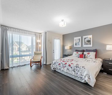 For Lease - 43 Starkweather Street, Aurora, Ontario - Photo 6