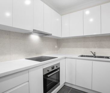 28 Buckingham St, Surry Hills NSW 2010 - House For Rent | Domain - Photo 5