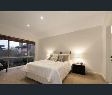 4A McKittrick Road, Bentleigh - Photo 3