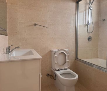 3 Bedroom Granny flat - Photo 2