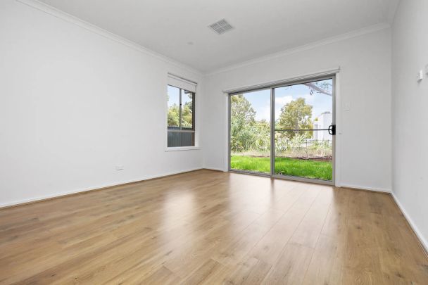 Spacious, Stylish & Brand-New – Family Living at Its Best - Photo 1