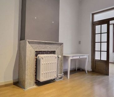 Woning te huur in Schaarbeek voor € 2.200 met 4 slaapkamers - Foto 2