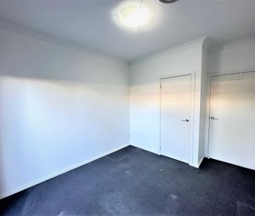 Gorgeous 2 Bedroom Granny Flat in Bardia - Photo 4