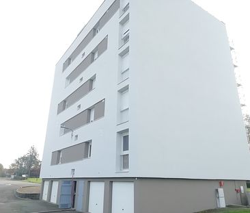 Appartement T3  Poche centre de Villefranche d’Allier - Photo 1