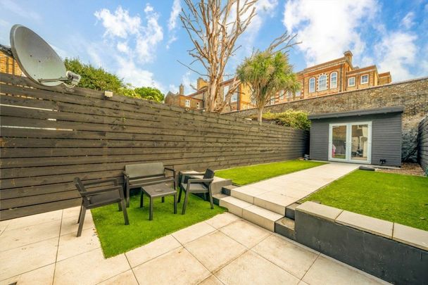 Kilburn Park Road, Kilburn Park, NW6 - Photo 1