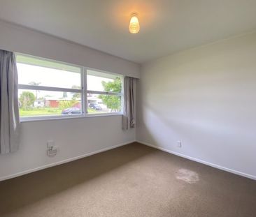 Spacious Cedar - Photo 2