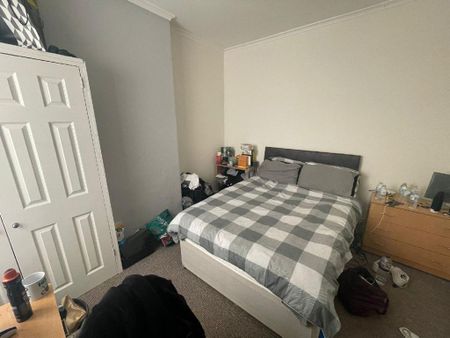 4 bedroom house share to rent - Photo 5