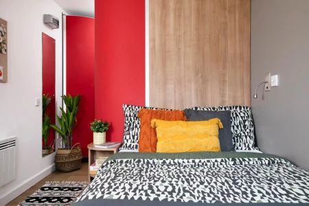 Large Standard Double Ensuite - Photo 4