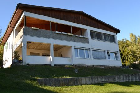 Beautiful 5-room apartment with terrace and double garage - Photo 3