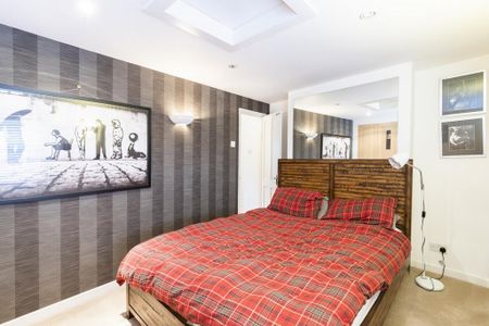 2 bedroom semi-detached house to rent - Photo 5