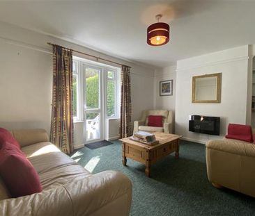 5 bedroom semi-detached house to rent - Photo 2