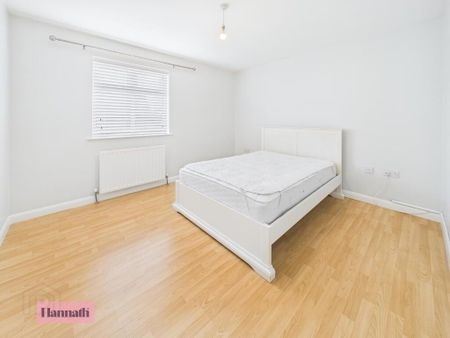 18 Bluestone Hall, Craigavon, BT64 2AJ - Photo 4