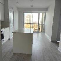 Brand New 2 Bed 2 Bath For Lease Near Square One - Photo 3