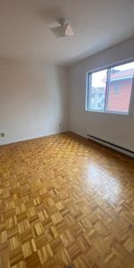Spacious 3 ½ Ahuntsic - Photo 4