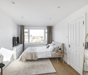 Birchanger Road, London, SE25 - Photo 3