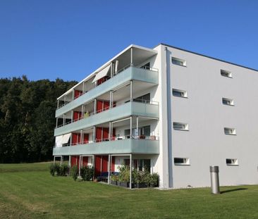 SPACIEUX ET MORDERNE 3.5 pièces / GERÄUMIGE UND MODERNE 3,5 Zimmer-... - Foto 3