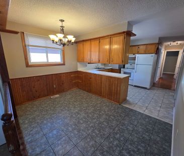 For Lease - 31 Lambs Lane, Clarington, Ontario - Photo 5