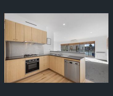 Experience elevated waterfront living at 27/117 McLeod Road, Patter... - Photo 6