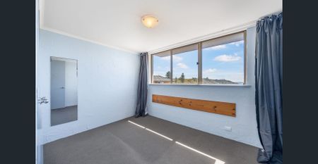 Coastal Lifestyle & Location – Across from Flynns Beach - Photo 5