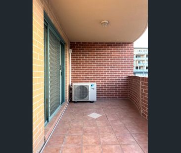 Light-Filled Renovated Home with No-Step Entry & Large Lock-Up Garage - Photo 4