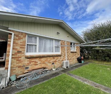 Two bedroom unit on Cameron Road. Hamilton East - Photo 1