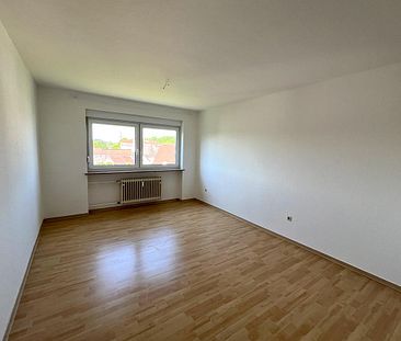 Zentrale Lage mit schöner Aussicht! Modernisierte 2-Zimmer-Wohnung in Neumarkt - Photo 6