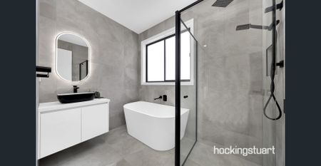 As New Beautiful Family Home! - Photo 3