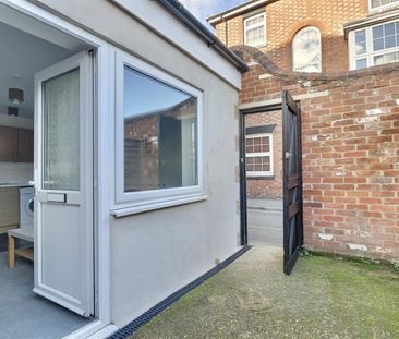 Landport Terrace, Portsmouth - Photo 6