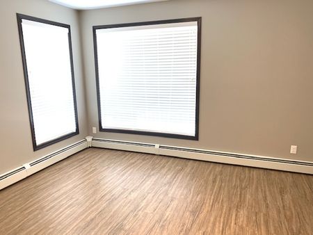 Comfortable, Modern Low-Income Living Near the Red Deer River - Photo 2