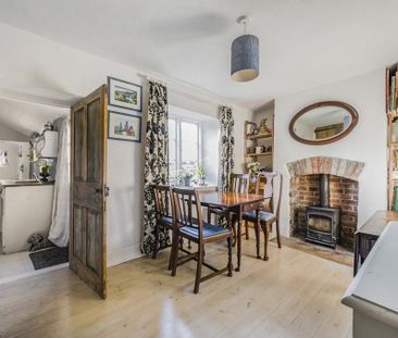 3 bedroom terraced house to rent - Photo 3