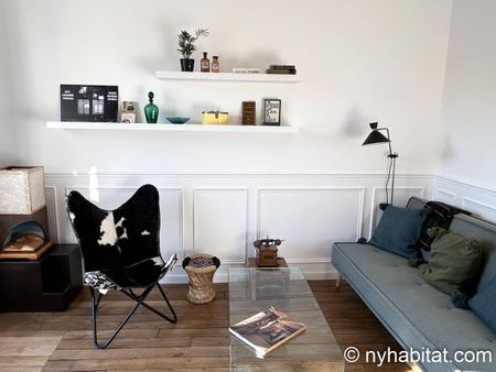 Logement à Paris, Location meublée - Photo 2